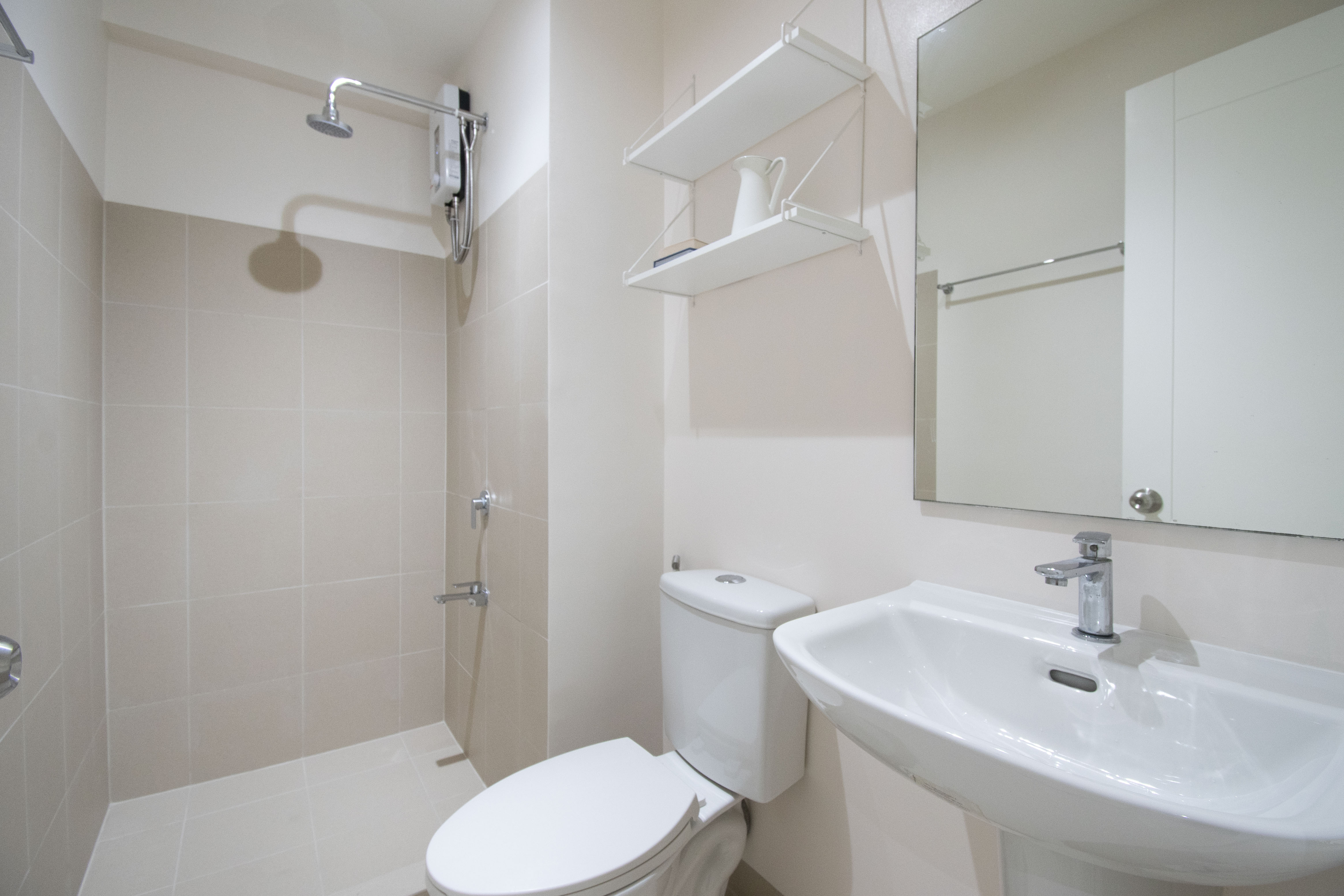 The Larsen Tower at East Bay Residences