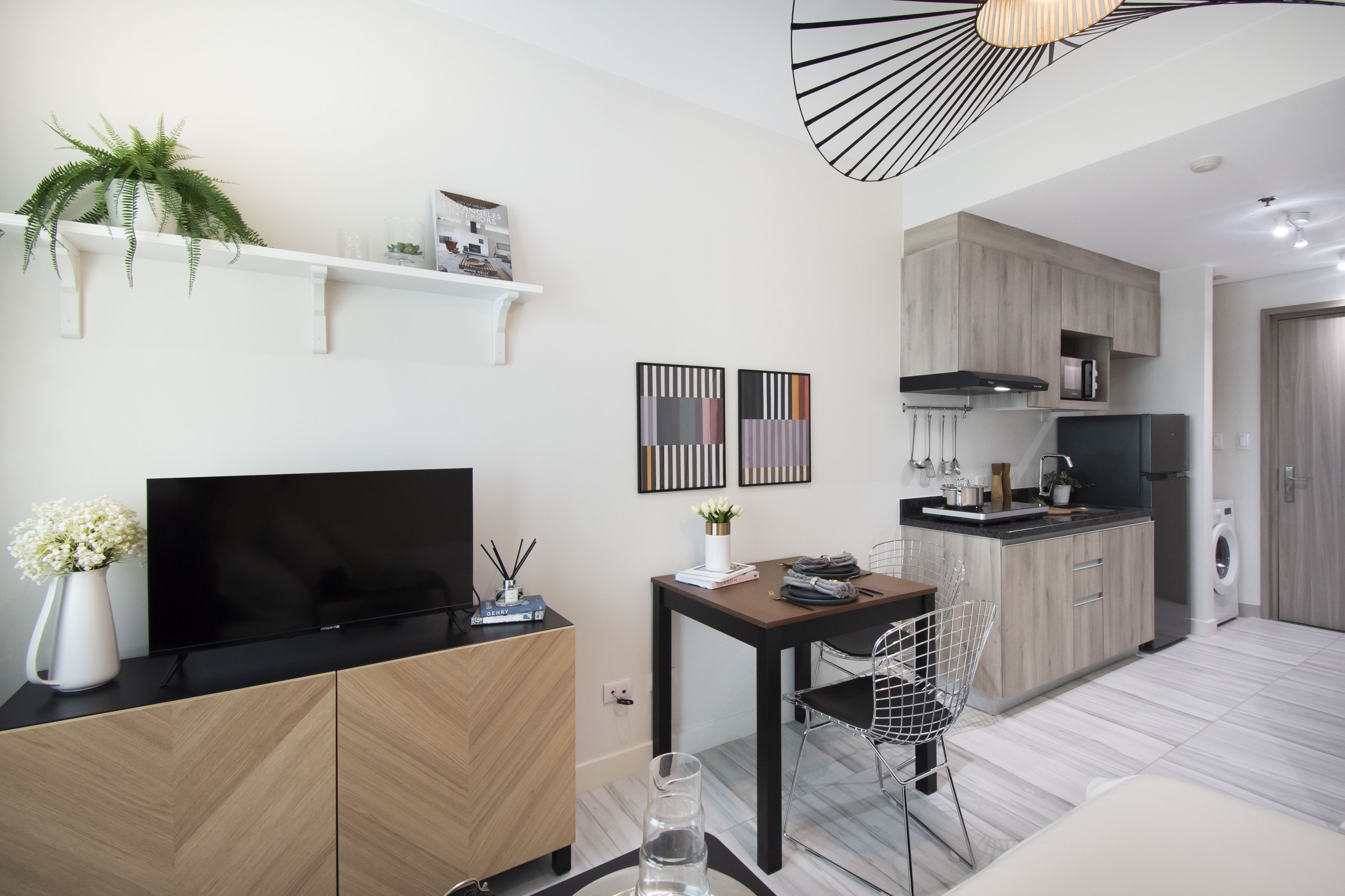 Maven at Capitol Commons